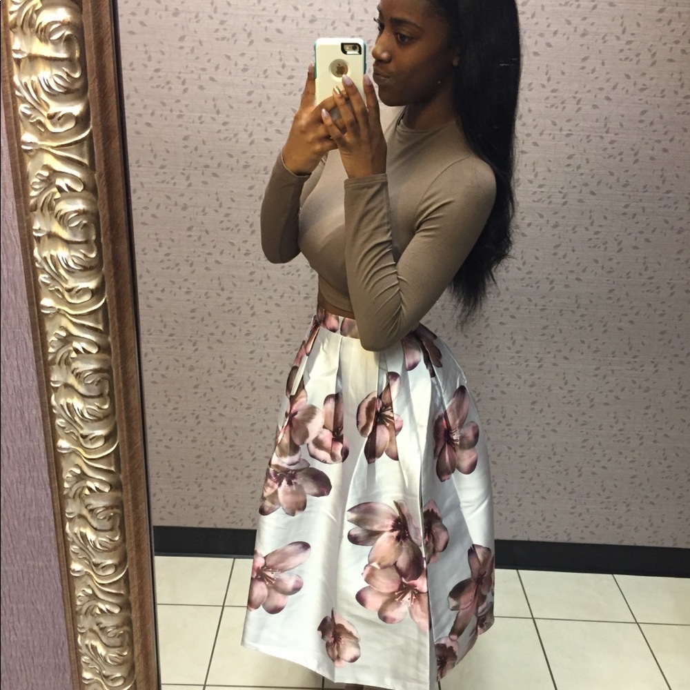 Akira floral skirt